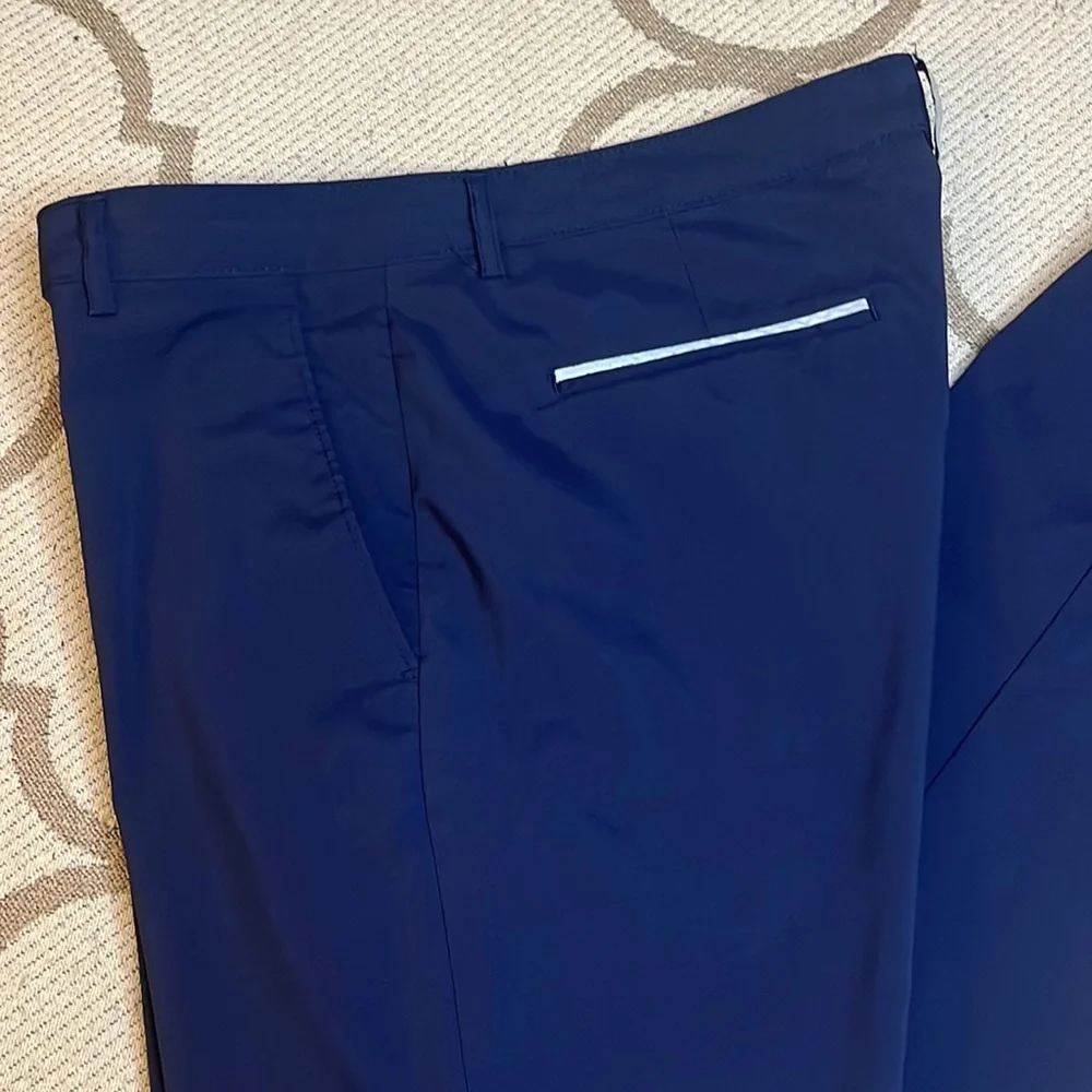 👤 Alfani blue hybrid flat front reflective back pockets pants, 34x30